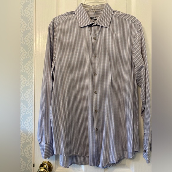 DKNY subtle colored plaid shirt. Very good condition. Size 16 1/2 32/33 - Picture 2 of 4
